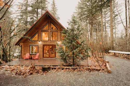 Warnick Casa | Glacier Springs Cabin #21 - Log Cabin - Wi-Fi - Pets Ok