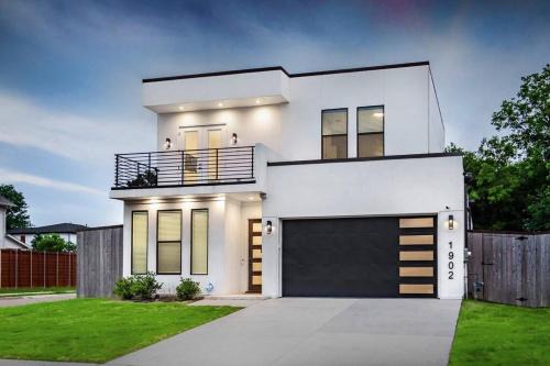 West Dallas Casa | Glam Paradise 5BRs Downtown Dallas
