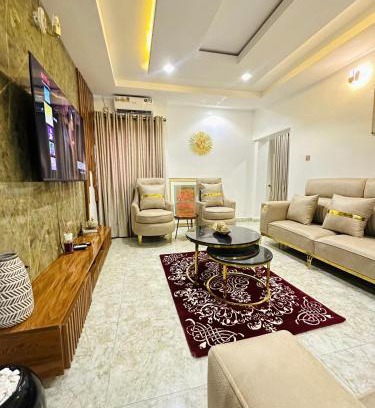 Wuse 2 Apartamento | Glamorous 2 Bedroom at Wuse 2 Abuja with 24hr Power WIFI NETFLIX