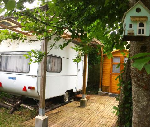 Blere Otro | Glamping du loup garou