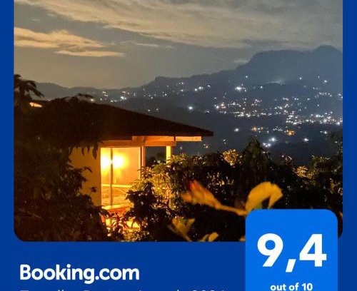 La Mesa Otro | Glamping Entrearboles - Bellavista