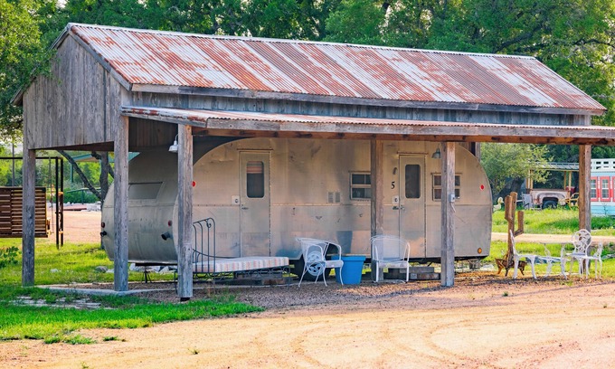 Spicewood Casa | Glamping in Spicewood TX Hill Country~ The Kit at Green Acres