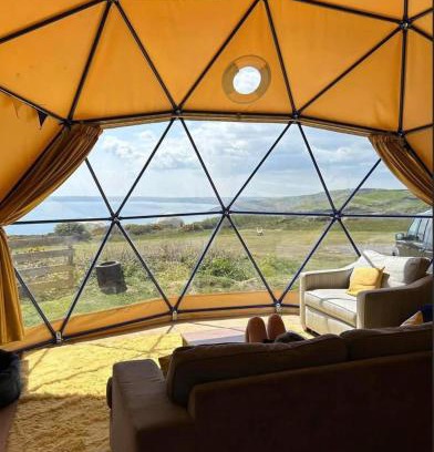 Llanybri Casa | Glamping Pod - Sleeps 4 - Pets - Parking