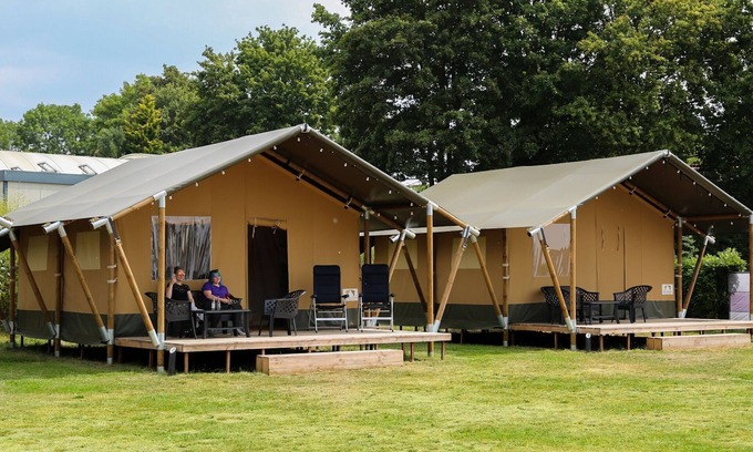 Lathum Casa | Tienda Glamping en Países Bajos con Terraza