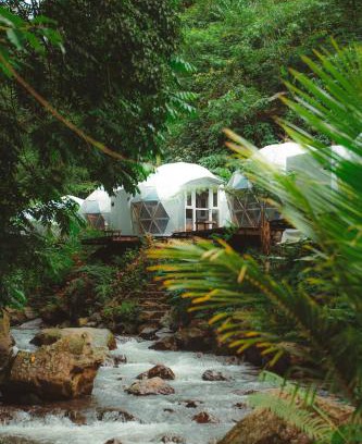 Nungnung Otro | Glamping tent in Pelaga Eco Park