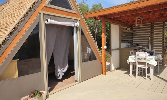 San Vincenzo Cabina | GLAMPING TENT THE MYRTLE Farmhouse Villa Oliveta