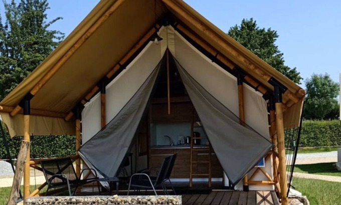 Houthem Casa | Glampingtent Papilio 4 by Interhome