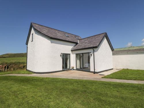 Cylch-Y-Garn Casa | Glan Yr Afon