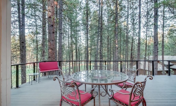 Black Butte Ranch Casa | Glaze Meadow 252