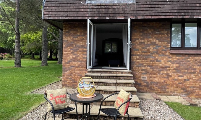 Gleneagles Apartamento | Gleneagles Rental is a lovely 1 bedroom flat set as a Superking or twin beds.