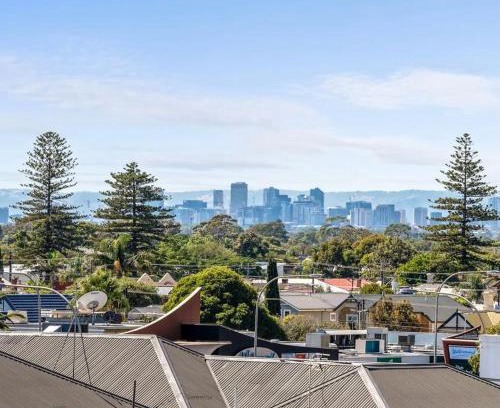 Glenelg Apartamento | Glenelg Oasis, Pool, Gym, Spa & Sauna, Free Parking, City Views
