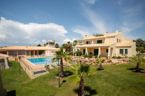 Gale Complejo | Glenridge Resort By Albufeira Rental