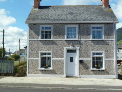 Waterfoot Casa | Glens of Antrim Beach House - On the Coast
