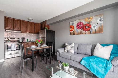 Rosedale Apartamento | Glenview West Apartment with Patio - Near Downtown