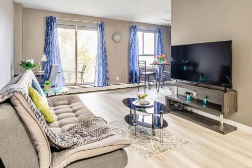 Rosedale Apartamento | Glenview West Apt w Patio - Near Downtown