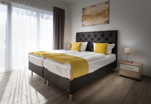 Rhein-Erft-Kreis District Hotel | GLEUEL INN - digital hotel & serviced apartments & boardinghouse mit voll ausgestatteten Küchen