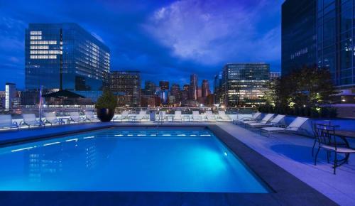 Seaport District Apartamento | Global Luxury Suites at Boston Seaport
