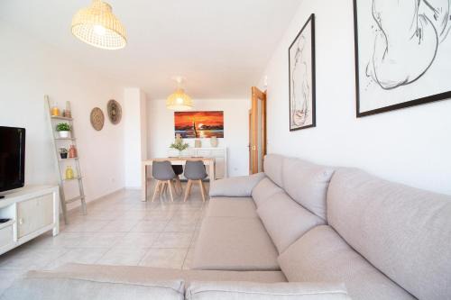 Playa de Almarda Apartamento | Global Properties, Bonito apartamento en la playa de Corinto, Sagunto