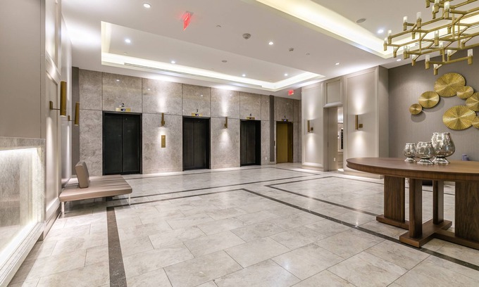 Bloor-Yorkville Apartamento | GLOBALSTAY. Charming Yorkville Condos