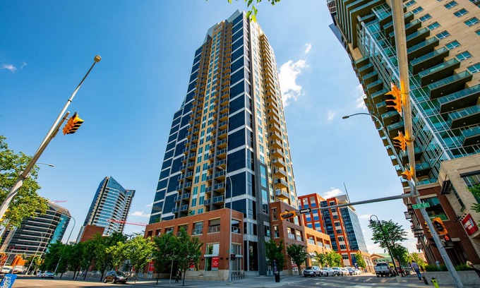 Victoria Park Condominio | GLOBALSTAY. Modern Downtown Condos. Free parking