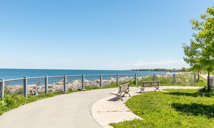 Stoney Creek Apartamento | GLOBALSTAY. Modern Lake Ontario Townhomes