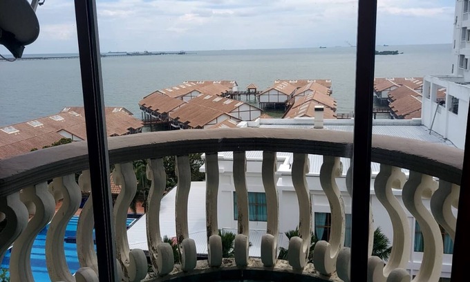 Taman Tanjung Apartamento | Glory 2 Beds Room By Alpine
