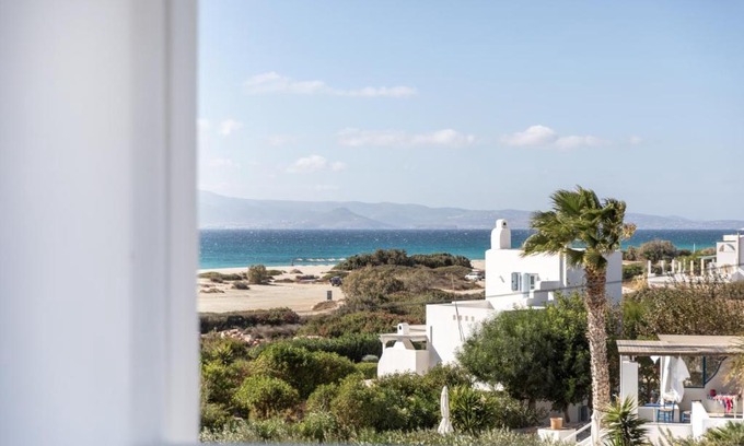 Naxos Apartamento | Glyfada Studio with Sea View
