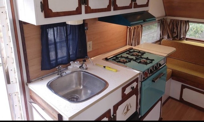 Drumheller Casa | Go back in time with this 1966 Charmer