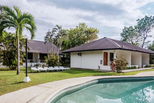 Bauang Complejo | Go Resort