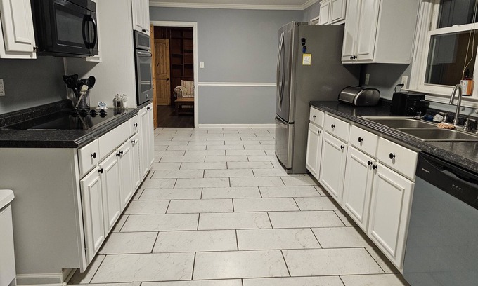 Pendleton King Casa | Goat House Close to Downtown Augusta