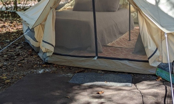 Telogia Alquiler De RV | Goat House Farm Stay Cozy Tent