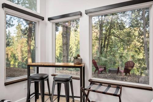 Stafford - Tualatin Valley Casa | Goat Shed