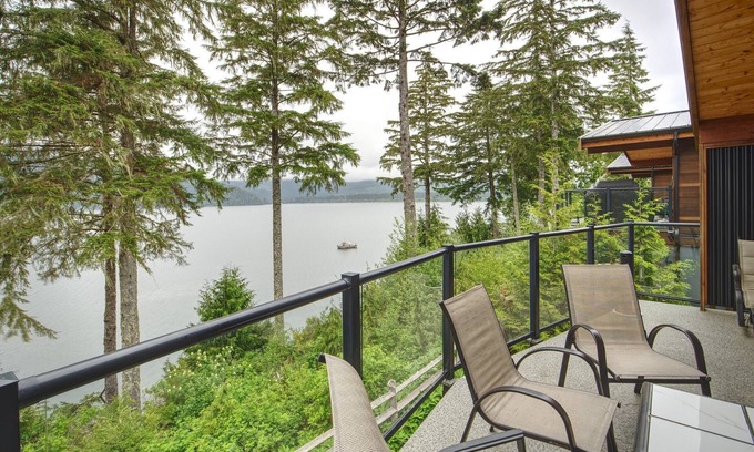 Port Renfrew Cabaña | Going Coastal A+B, oceanfront view, pet friendly sleep a total of up to 10