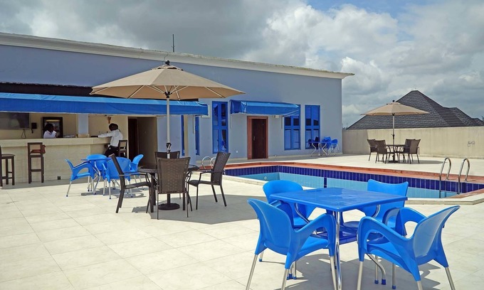 Port Harcourt Hotel | Gold Rush Suites