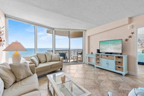 New Smyrna Beach Casa | Golden Arms 803