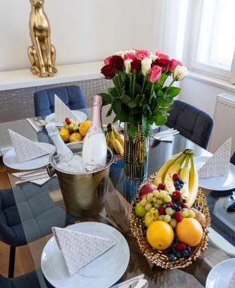 Vysehrad Apartamento | Golden Cat Suite