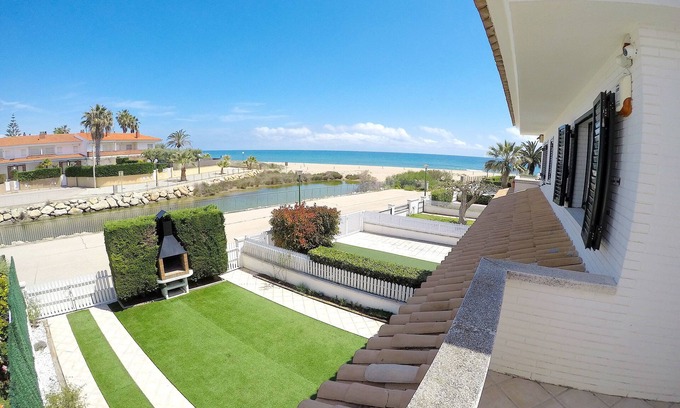 Creixell Casa | Casa en la playa ideal para vacaciones en familia y zona tranquila.
