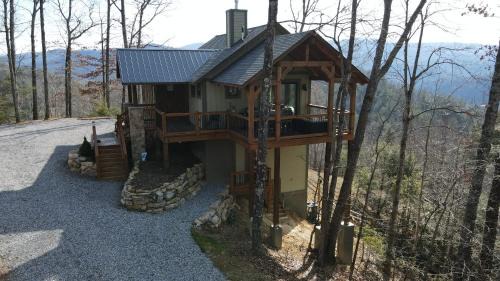 Ferguson Casa | Golden Eagle Landing