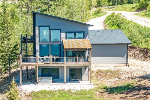 Lead Casa | Golden Eagle`s