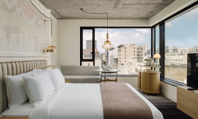 Civic Center Casa | Golden Gate Getaway, Stunning Views, Central Location, Pets Are Welcome!