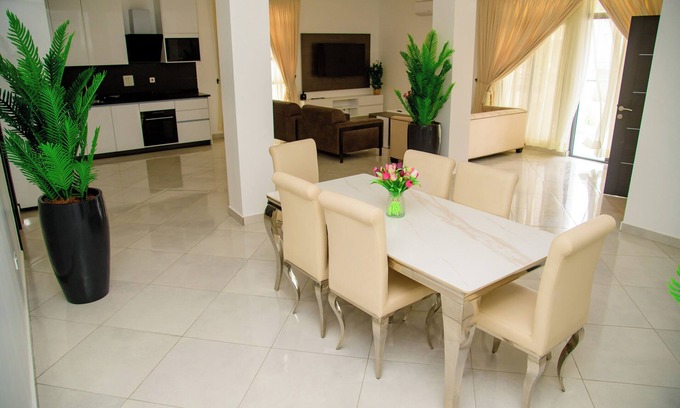 Madina Apartamento | Golden Hayat Suites