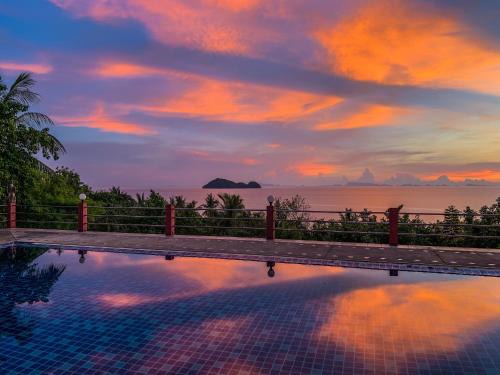 Wok Tum Complejo | Golden Hill Resort