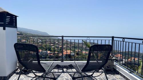 Canhas Casa | Golden Horizon House