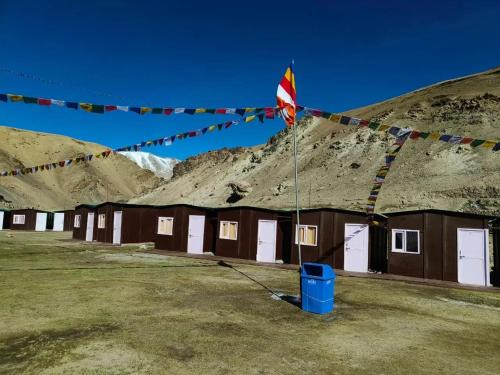 Leh Hotel | Golden Mark Cottage Tsomoriri Lake