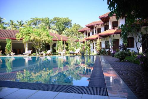 Hettimulla Complejo | Golden Peacock Resort PVT