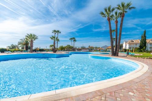 Cabanas Casa | Golden Seaside Villa - Acesso Praia e Piscina Incluído