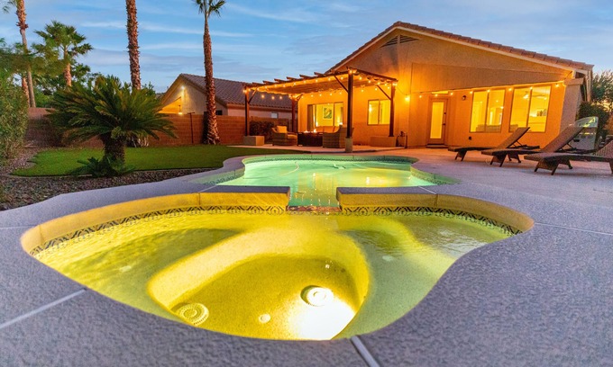 Augusta Ranch Casa | Golf and Backyard Getaway