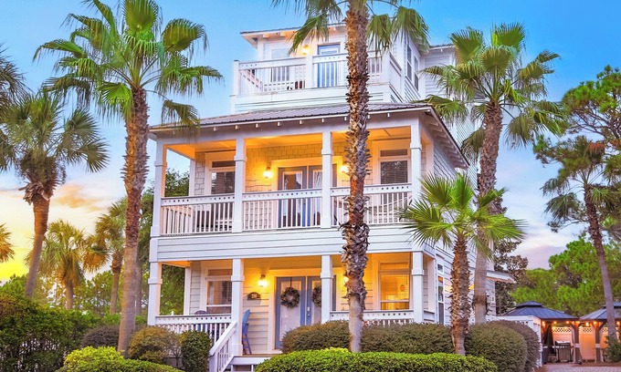 Emerald Waters Village Casa | Golf Cart Included! Pvt Beach Access | Hot tub