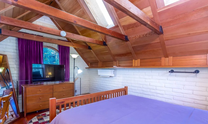 Amazon Cabaña | Golf Course cottage