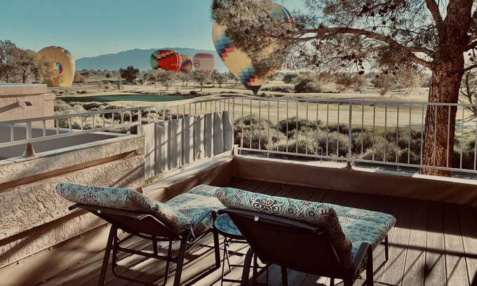 Ladera West Casa | REMODELADO Y NUEVO MUEBLE - CAMA KING - CAMPO DE GOLF Y VISTAS A LA MONTAÑA